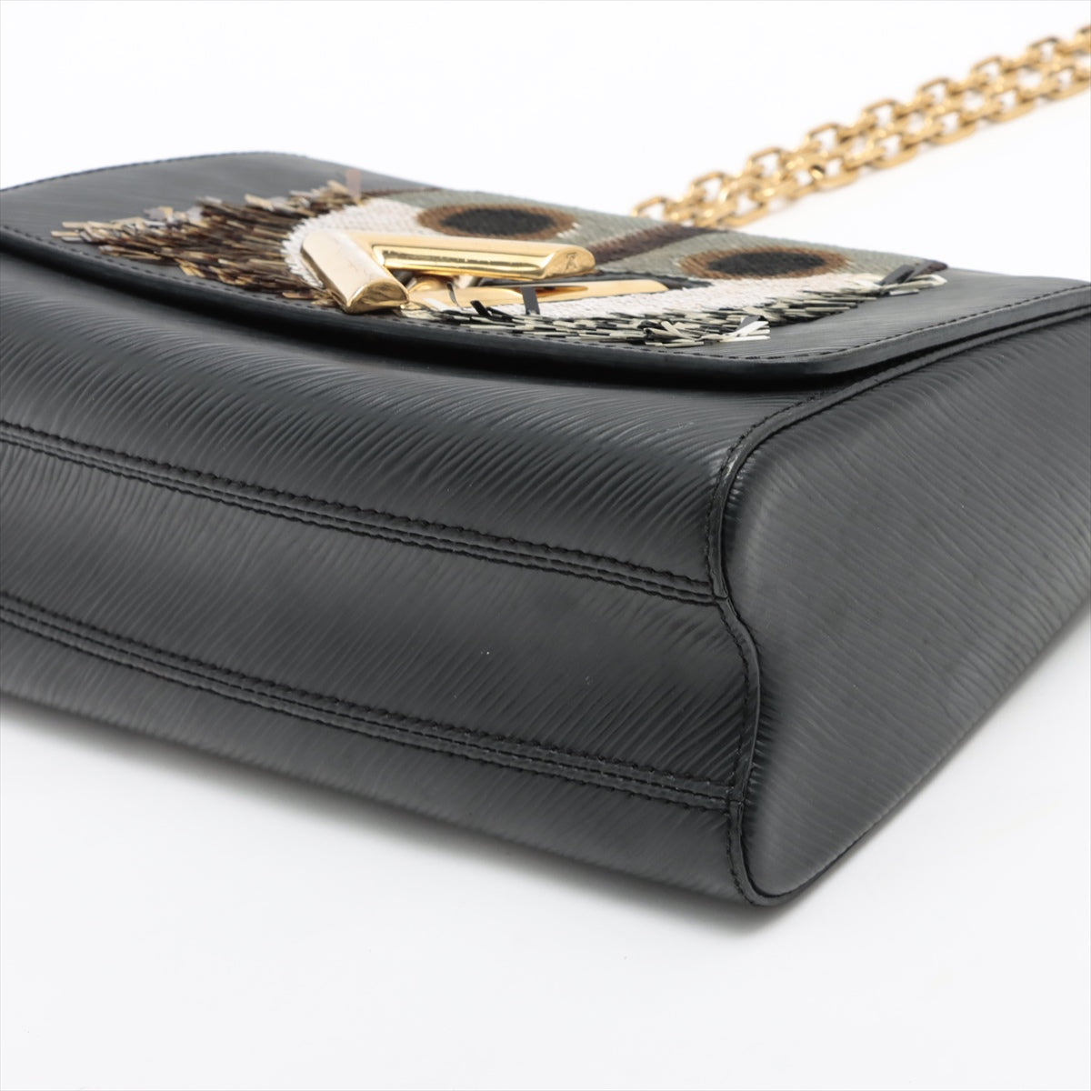 Louis Vuitton Twist Handbag – Iconic Designer Bag