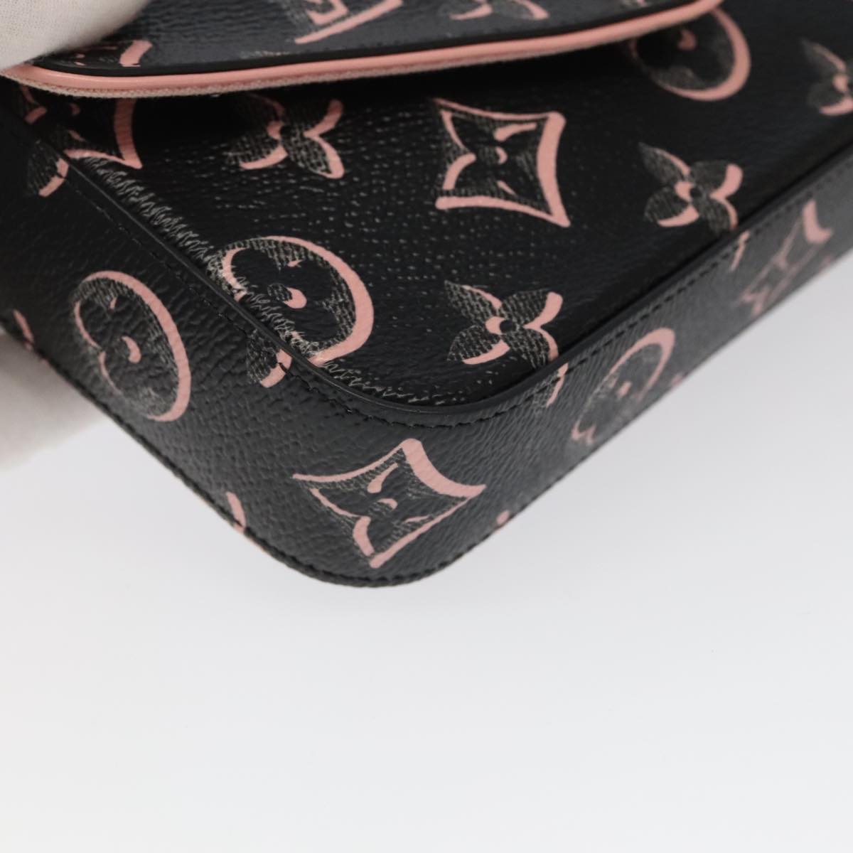 Louis Vuitton Felicie bag, Louis Vuitton wallets, Louis Vuitton luxury bags