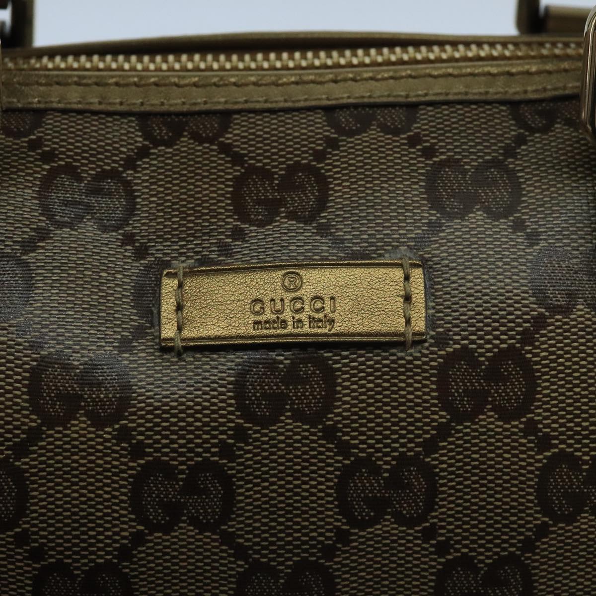 Gucci GG canvas bag, Gucci canvas bags, Gucci logo accessories