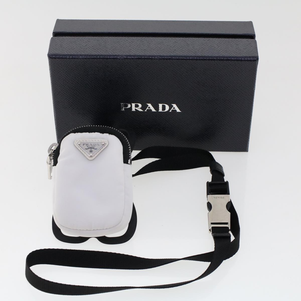 Prada Luxury Fashion Handbags