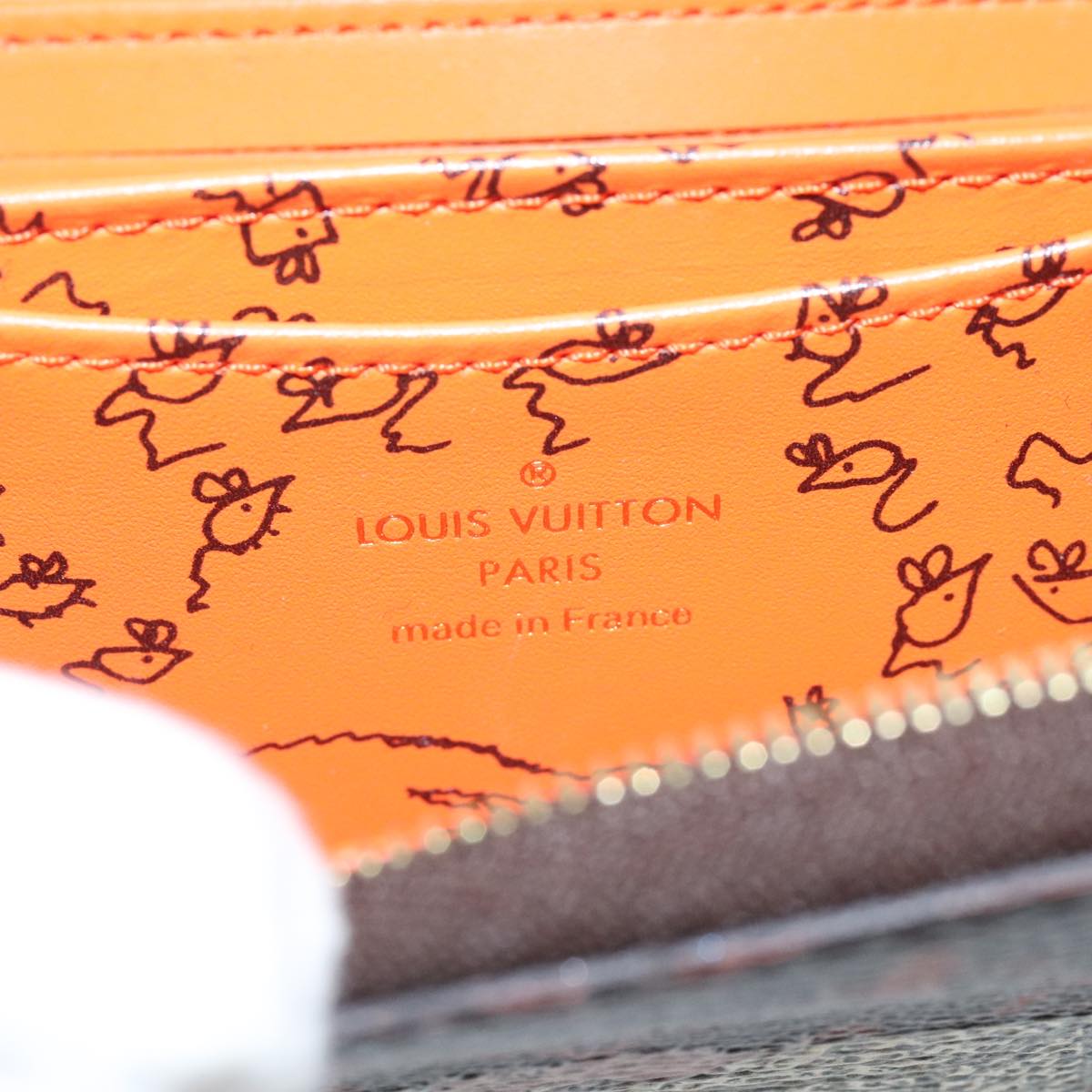 Louis Vuitton Coin Purse – Compact & Stylish Wallet