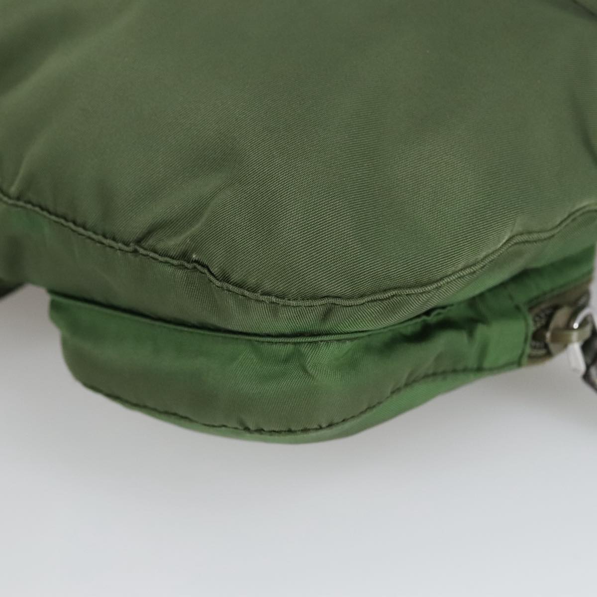 Prada Tessuto Handbag – Durable & Stylish Nylon Tote
