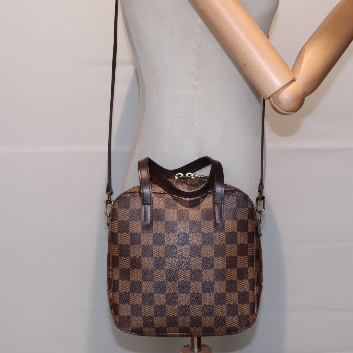 Louis Vuitton Spontini bag, LV Spontini handbag, luxury Louis Vuitton Spontini