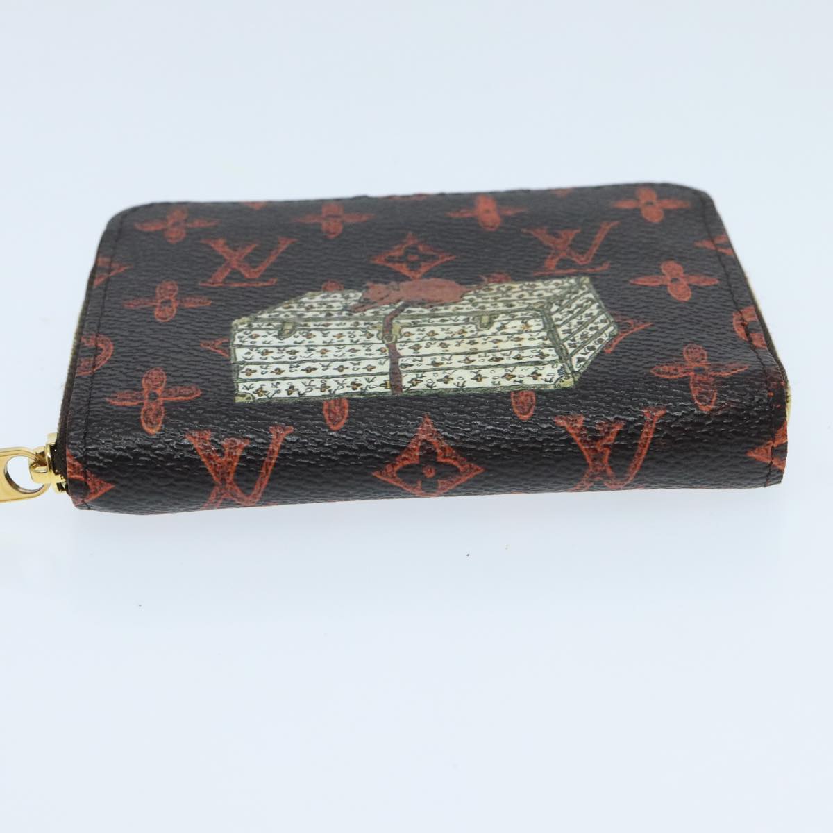 Louis Vuitton Coin Purse – Compact & Stylish Wallet